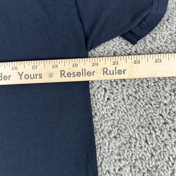 Demon Slayer Shirt Mens Medium Anime Graphic Tee Aniplex Nezuko Tanjiro Japan - Picture 7 of 8